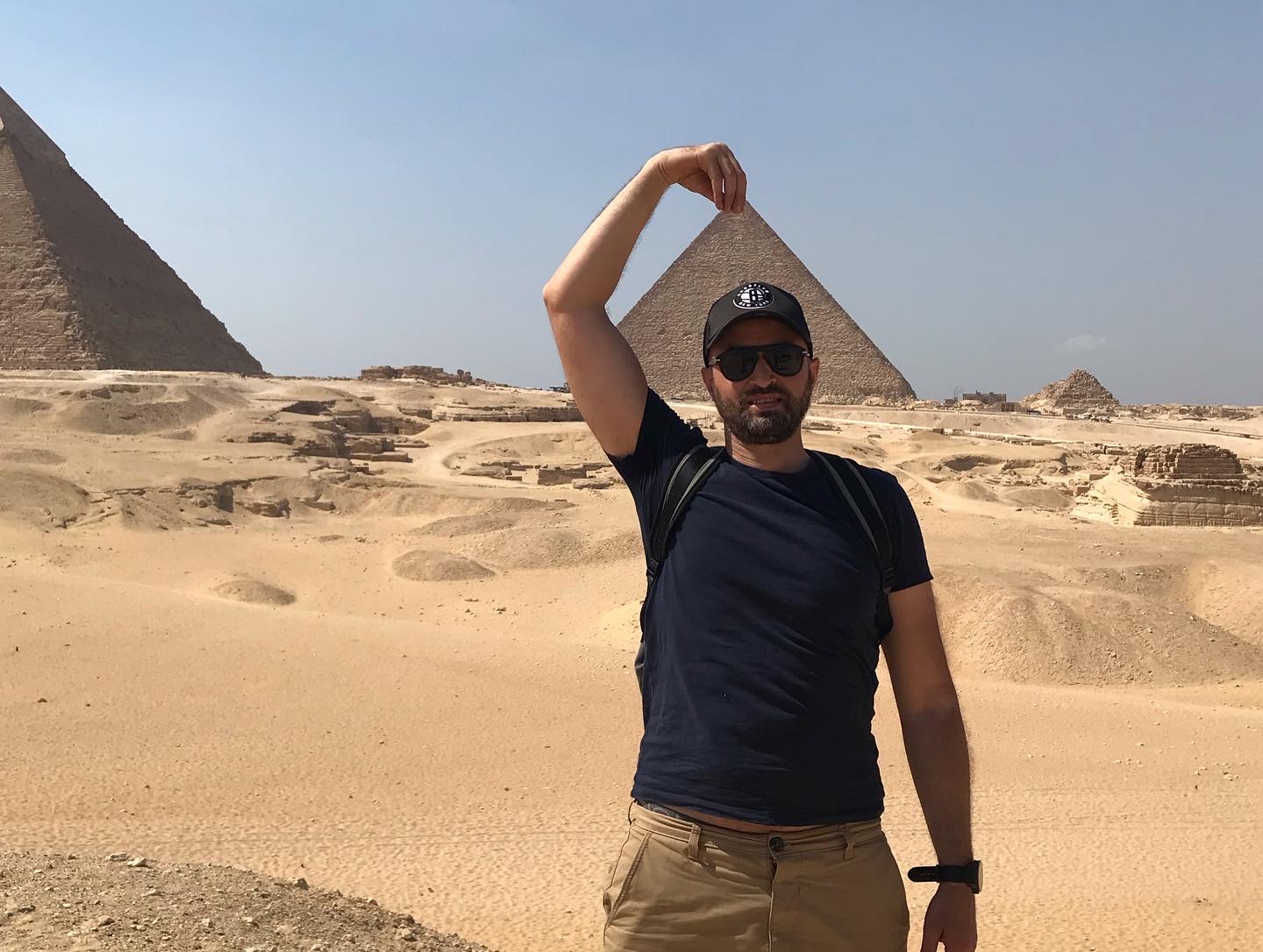 Pyramides