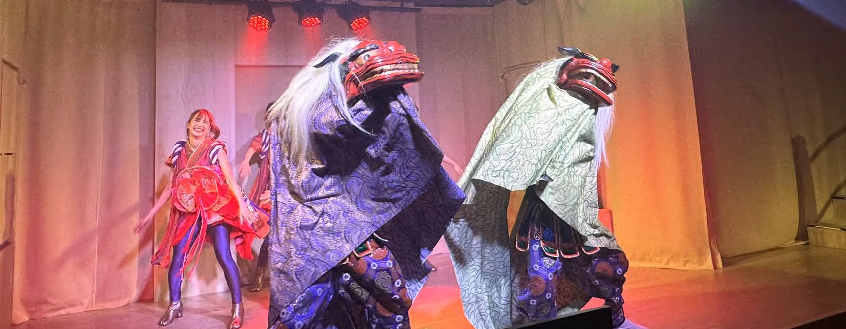 Théâtre danse cabaret japonais Asakusa-Kaguwa Tokyo