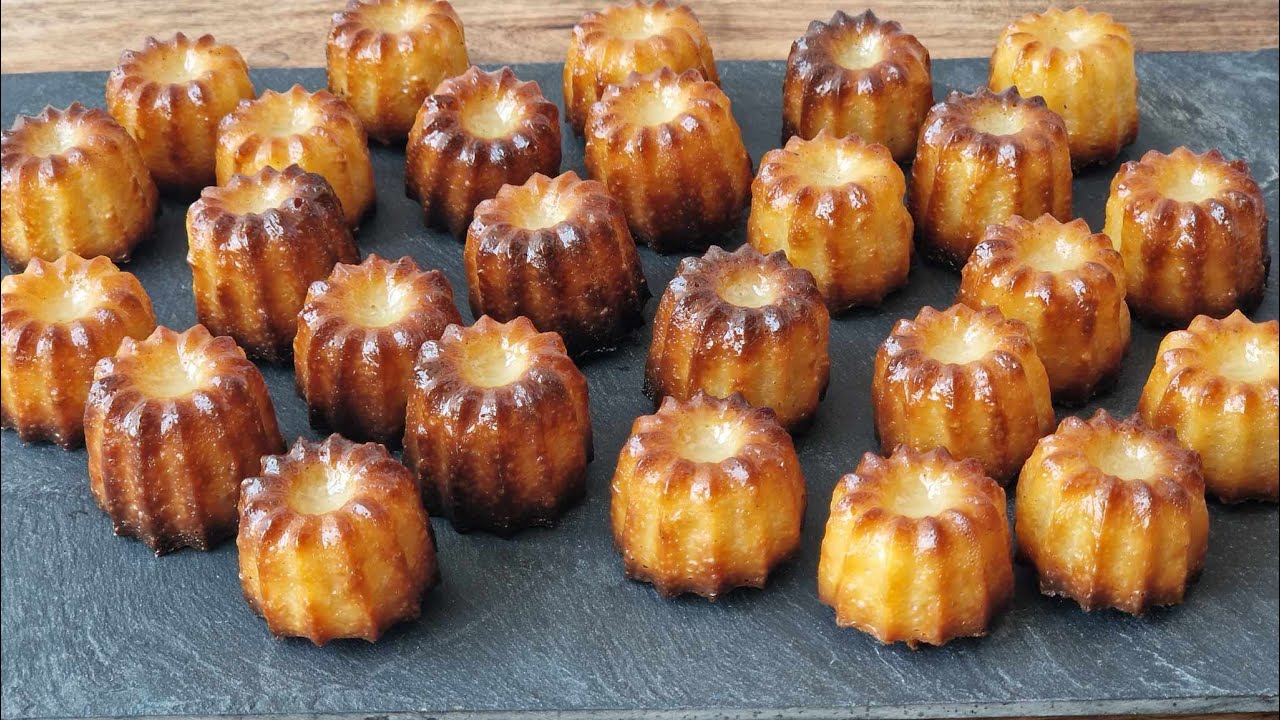 Canelés de Bordeaux