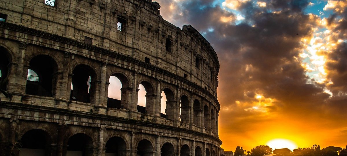 Colisée au coucher du soleil