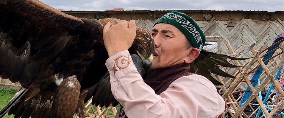 Voyage famille kazakhe chasseurs aigles
