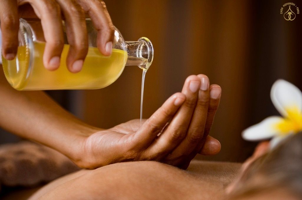 Massage aux huiles