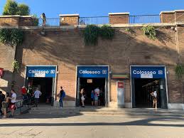 Métro Rome Colisée