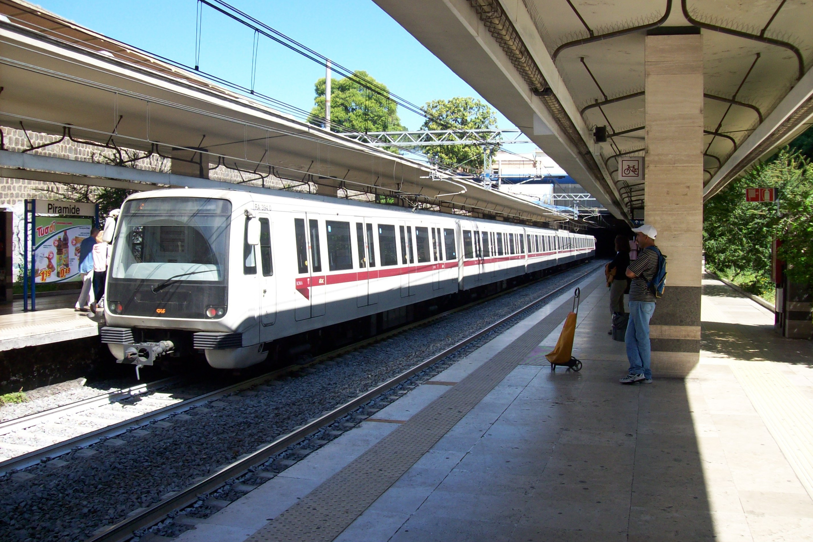 Métro Rome