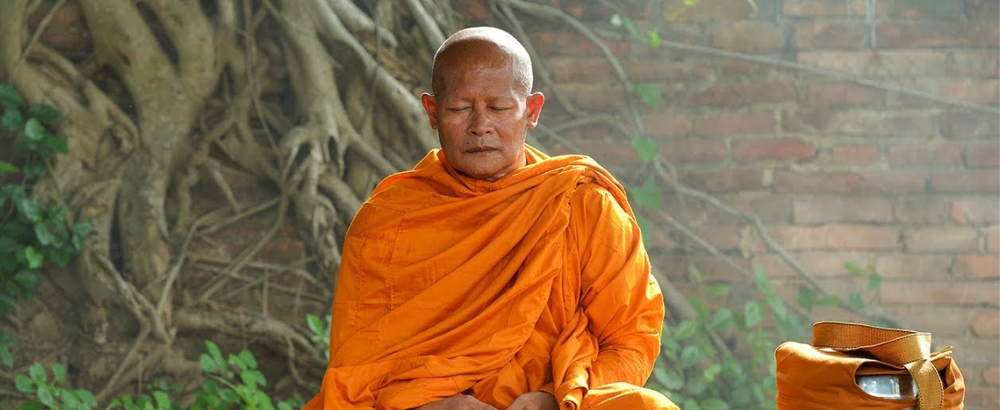 Méditation avec moines tibétains