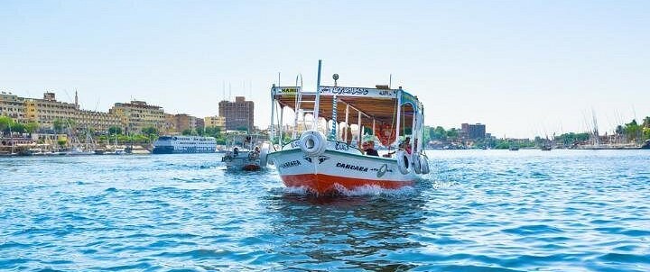 Village nubien bateau moteur Assouan