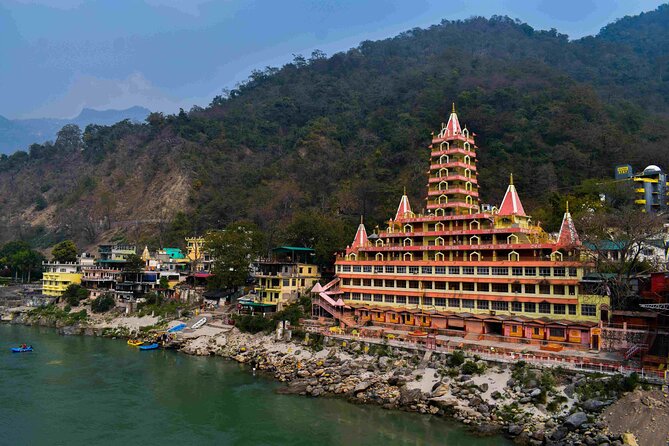 Rishikesh Gange ashrams