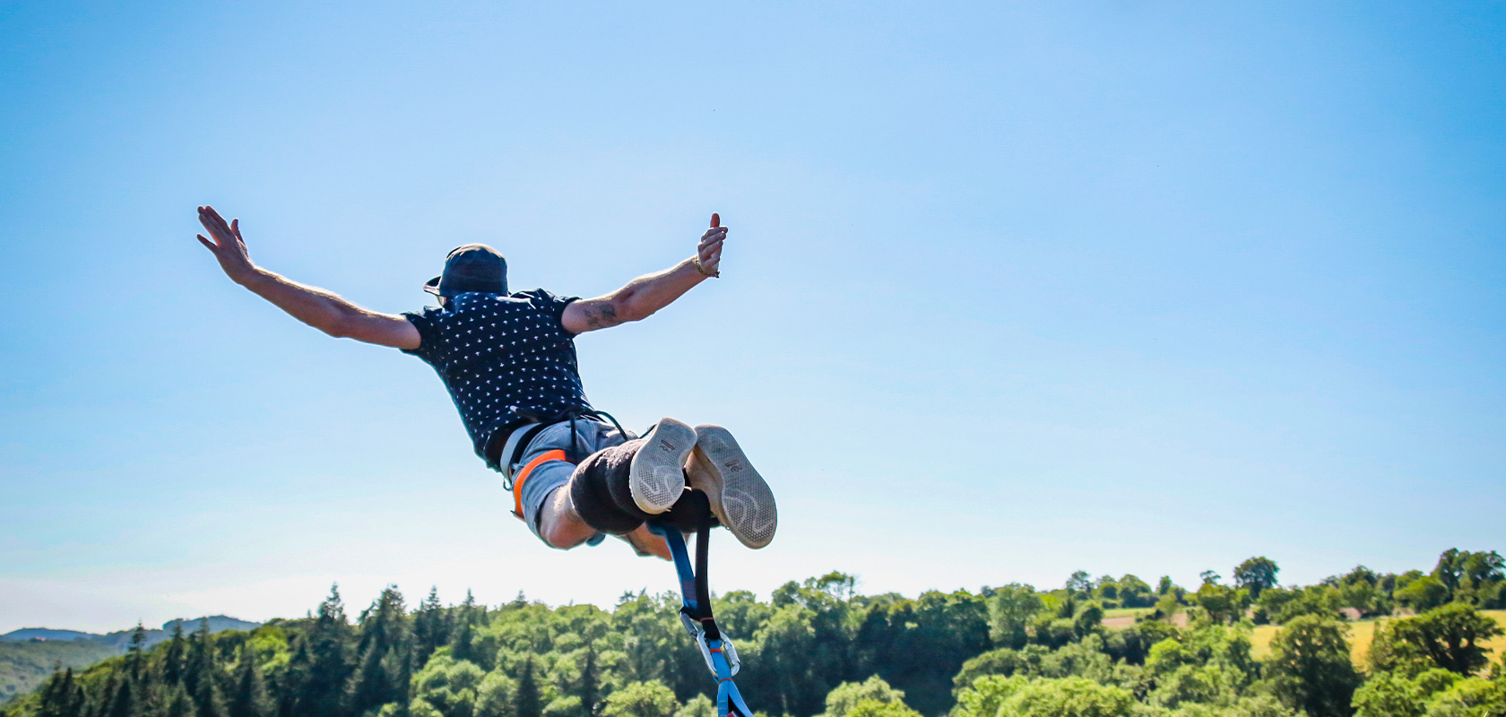 Saut à l'élastique