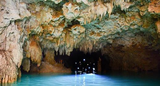 Stalactites géantes