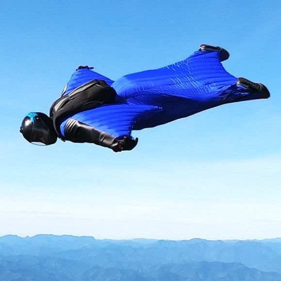 Vol en wingsuit